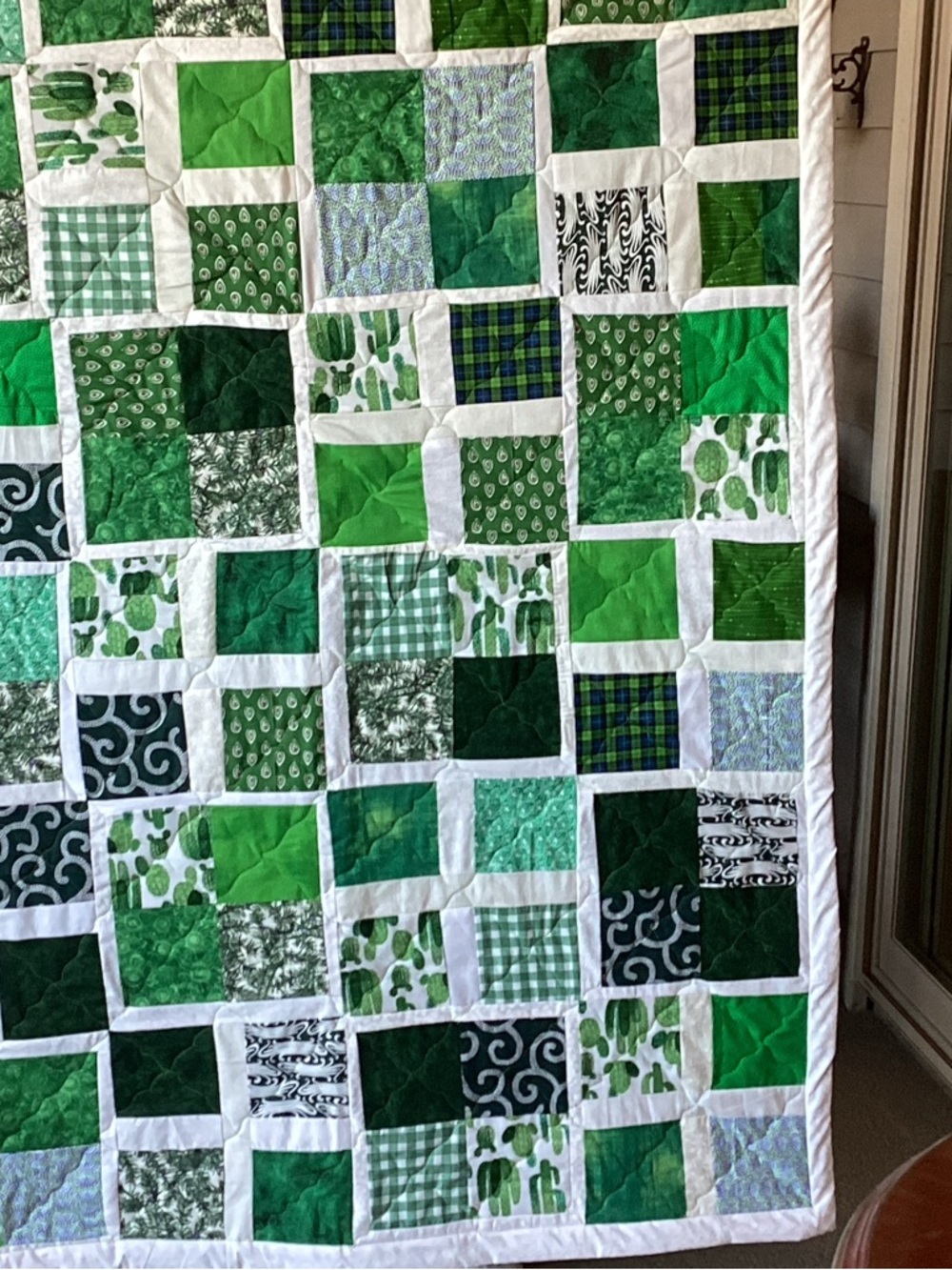 NWT Hand Crafted Green and White Bright Quilt